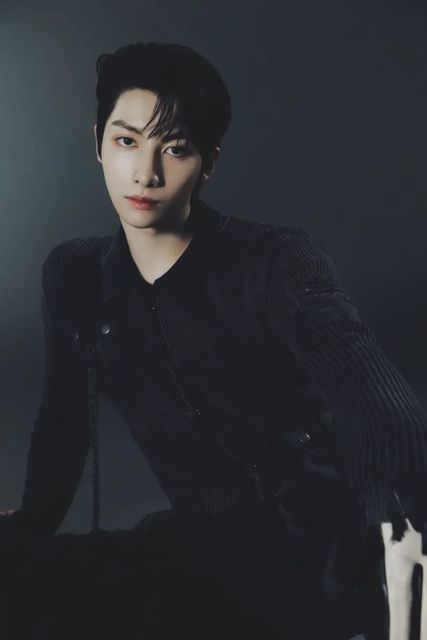 Yu-fullBodyPicture(2)